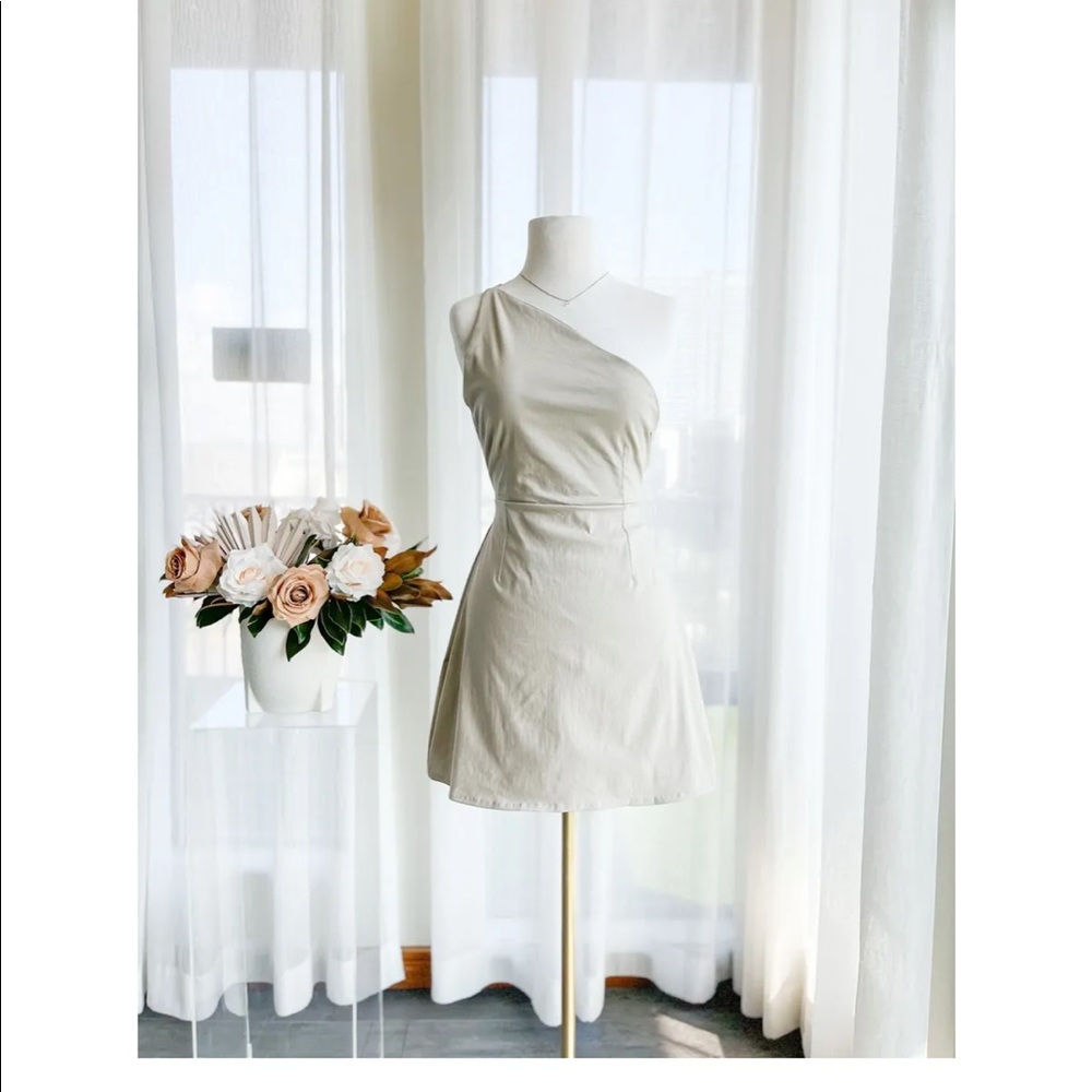 One Shoulder Backless Dress - Picture 7 of 8